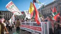 In corteo con la bandiera di Hezbollah, 'istigazione al terrorismo'