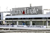 Lunga coda di taxi a Linate, la denuncia dei Radicali