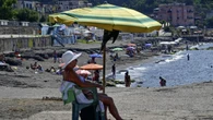 Sollievo da ondate di calore? Ecco i rifugi climatici a Napoli
