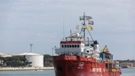 Nave Sea-Eye a Taranto con 91 migranti salvati in mare