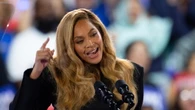 Beyoncé inizia il tour europeo a Londra, ma non c'è sold out