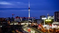 Singolare iniziativa a Berlino, 'raccogliere i rifiuti vale un giro in barca'