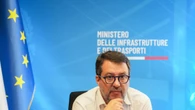 Salvini, 'no a imposizioni insostenibili sull'elettrico per auto a noleggio"