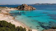 'Esercitazioni militari La Maddalena in piena stagione turistica, Difesa spieghi'