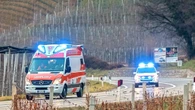 Spray peperoncino in azienda in Alto Adige, 15 feriti lievi