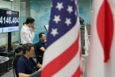 Lo yen scende ai minimi in 34 anni sul dollaro