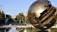 Pesaro, stop al calcio in strade e piazze frequentate da turisti
