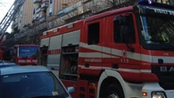 Incendio in palazzina nel Milanese, due intossicati e 20 evacuati