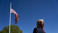 Trump avverte la Cina, 'dazi al 50% se invierà armi all'Iran'