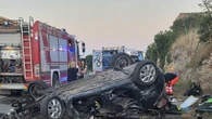 Auto fuori strada nel Foggiano, tre morti