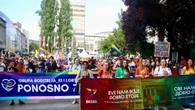 Blindato da polizia e fra messaggi d'odio, il 7/mo Pride sfila a Sarajevo
