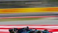 Russell si prende la pole a Barcellona, secondo Hamilton