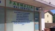 Farmacia di servizi per i mille abitanti di un borgo marchigiano