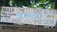 Scontro suv-scooter, scritta per il 17enne 'Nulla cancella il tuo sorriso'