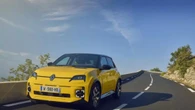 Renault pronta a tagliare 800 posti di lavoro in Francia