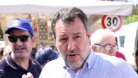 Salvini al lavoro per 'militarizzare' stazioni italiane