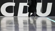Spiegel, 'la Cdu vota per il divieto dei social ai minori di 14 anni'