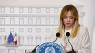 Meloni, l'IA va governata o si rischiano sempre più lavoratori inutili