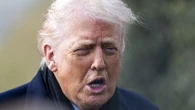 Trump, 'stiamo parlando con la Nato della Groenlandia'