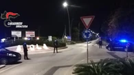 Spari durante un tentato furto di angurie, un ferito nel Siracusano