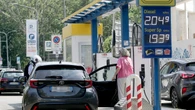 Mimit, prezzi carburanti in calo, benzina self sotto 1,9 euro
