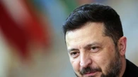 Zelensky, colpite due raffinerie in Russia a 1500 chilometri