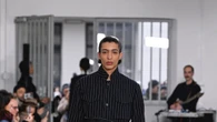 Setchu sfila con sorpresa, il designer spiega i capi in passerella