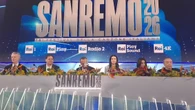 Fasulo: "Nessuna censura sul bacio Levante-Gaia, lo abbiamo postato sui social"