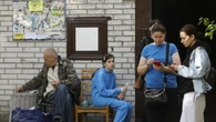 Kiev, 17 finora le vittime dei raid russi, si scava tra le macerie