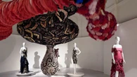 Valentino, a piazza Mignanelli aperta ieri l'ultima mostra "Venus"
