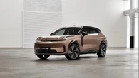 Lynk & Co all'Automotive Dealer Day con il nuovo Suv ibrido plug-in 08