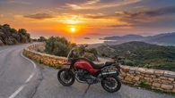 Aprilia e Moto Guzzi puntano su giugno con incentivi e test ride in concessionaria