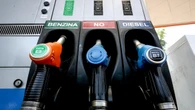 Mimit, prezzi carburanti in calo, benzina self a 1,909 euro