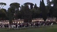 A Roma Carosello storico dei Carabinieri in piazza di Siena