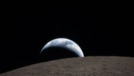 Artemis II saluta la Luna e inizia il viaggio di ritorno verso la Terra