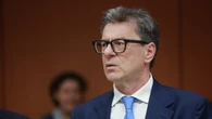 Giorgetti, l'economia italiana è solida in un contesto incerto