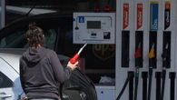 Serbia proroga la riduzione delle accise sui carburanti al 7 giugno
