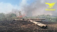 Roghi nel Cagliaritano, fiamme anche nella base militare di Decimomannu