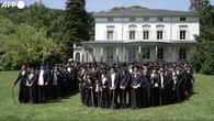 Centinaia di sosia di Charlie Chaplin si riuniscono in Svizzera