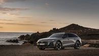 Audi A6 allroad, debutta la plug-in hybrid da 367 CV