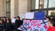 In giro con coltelli, mazze e catene, più che raddoppiati i minori denunciati