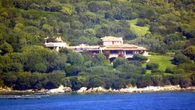 Fininvest ha accettato proposta vincolante per Villa Certosa a sceicco Al Thani