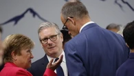 Starmer insiste, 'non intendo farmi da parte a favore di Burnham'