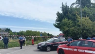 Un 17enne uccide la zia e lancia il cadavere nel fiume