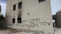 Media, coloni israeliani danno fuoco a due moschee a nord di Ramallah