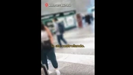 Extinction Rebellion, docente bloccata in aeroporto perché 'pericolosa'