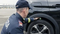 Vacanze Sicure 2026, al via i controlli di Polizia Stradale e Assogomma