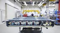 Bmw introduce un nuovo sistema di stoccaggio dell'idrogeno su iX5 Hydrogen