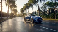 Toyota C-HR compie 10 anni e supera quota 2 milioni di vendite nel mondo