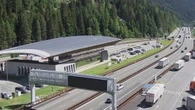 Autobrennero scorrevole, viaggiatori cauti prima del blocco